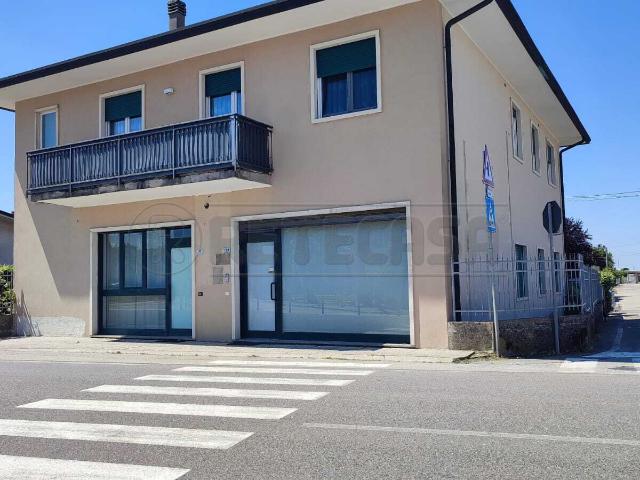 Locale commerciale in affitto in via divisione julia, Sarego