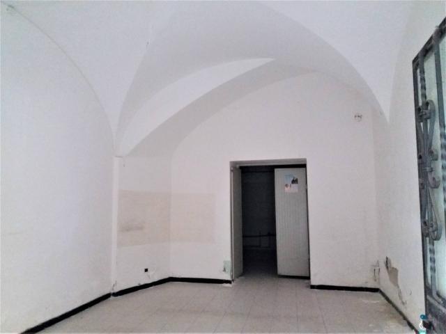 Locale commerciale in vendita a Ascoli Piceno, Centro Storico