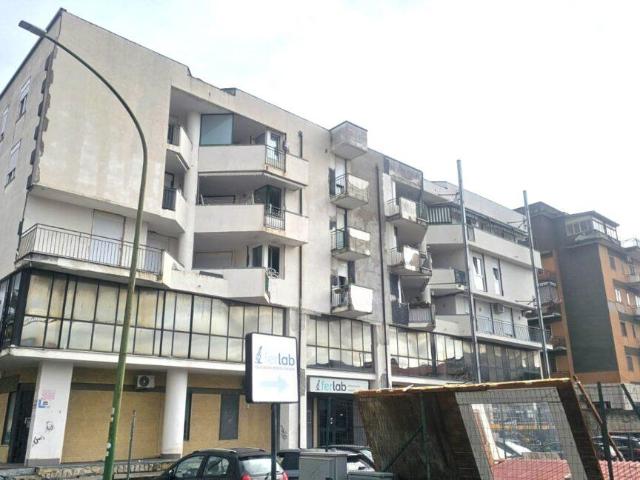 Locale commerciale in vendita a Benevento