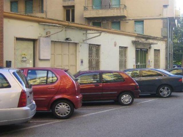 Locale commerciale in vendita a Biella
