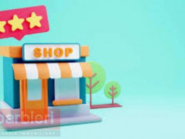Locale commerciale in vendita a Cervia, Pinarella