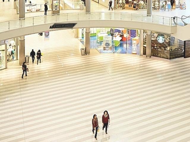 Locale commerciale in vendita a Civitanova Marche
