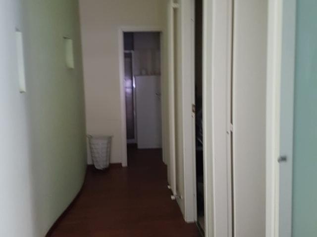 Locale commerciale in vendita a Pescara, Zona Ospedale