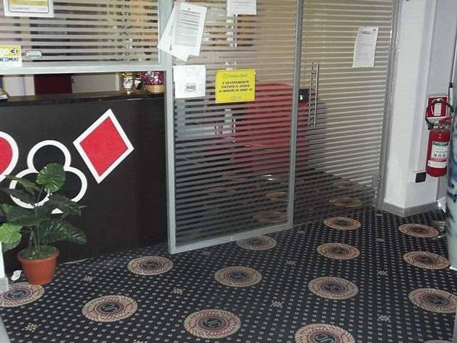 Locale commerciale in vendita a Pisa