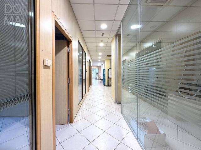 Locale commerciale in vendita a Porto Viro