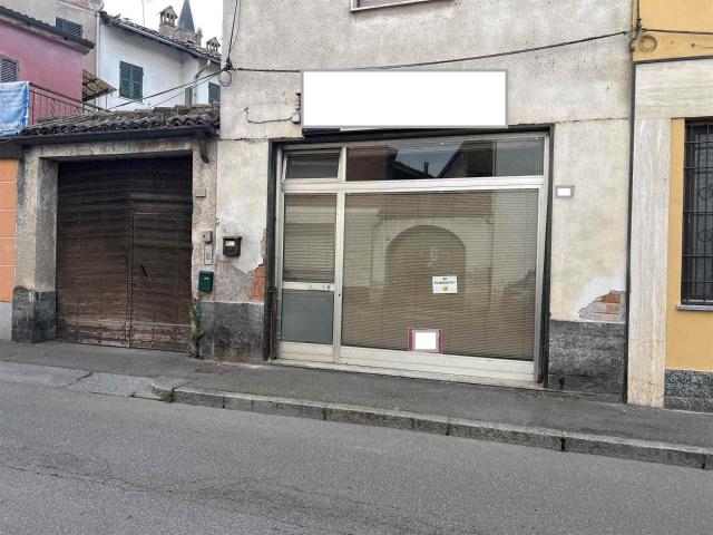 Locale commerciale in vendita a Pozzolo Formigaro