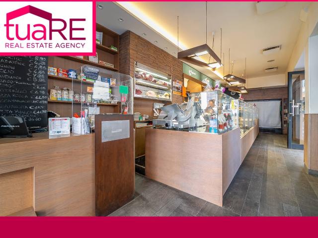 Locale commerciale in vendita a Roma