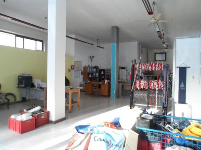 Locale commerciale in vendita a San Benedetto del Tronto, Centro