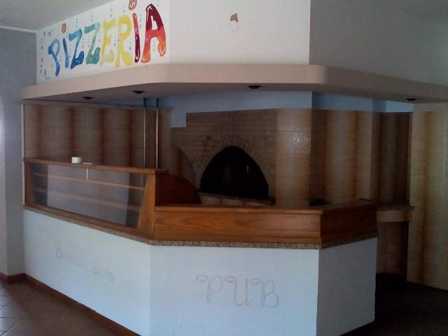 Locale commerciale in vendita a Sardara