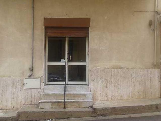 Locale commerciale in vendita a Villabate