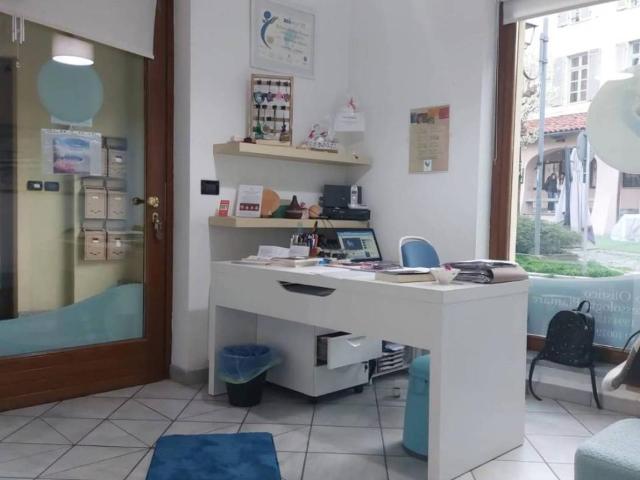 Locale commerciale in vendita a Volpiano