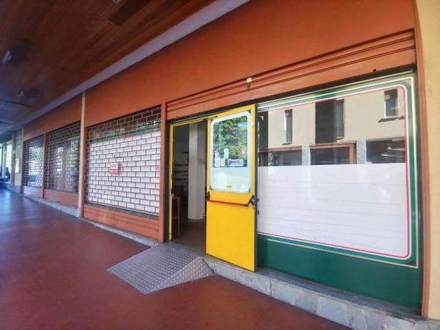 Locale commerciale in Vendita in zona CHIAVAZZA/VAGLIO