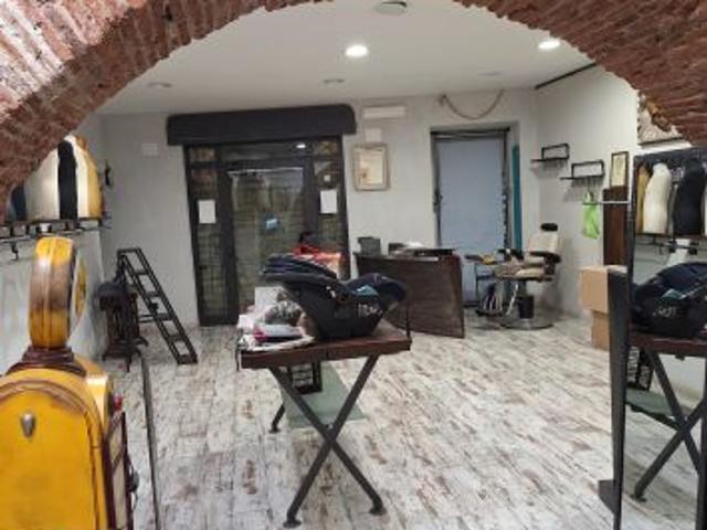 LOCALE COMMERCIALE RIF. A1/2458