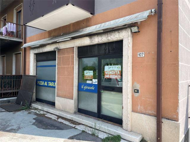 Locale commerciale/Negozio in Affitto a Verona
