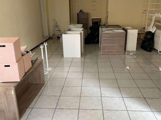 Locale commerciale/Negozio in Affitto a Castelfidardo