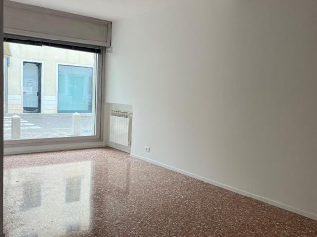 Locale commerciale/Negozio in Affitto a Castelfranco Veneto