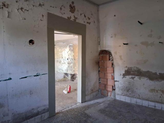 Locale commerciale/Negozio in Affitto a Firenze