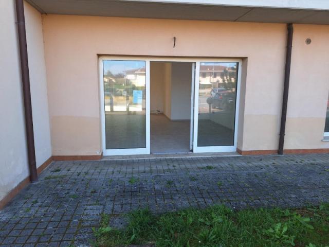 Locale commerciale/Negozio in Vendita a Capannoli