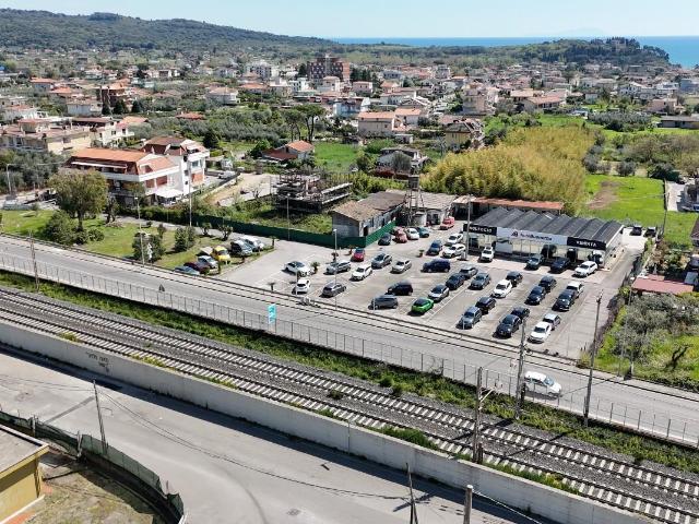 Locale commerciale/Negozio in Vendita a Formia