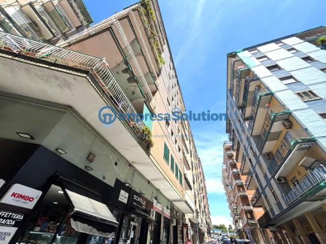 Locale commerciale/Negozio in Vendita a Napoli