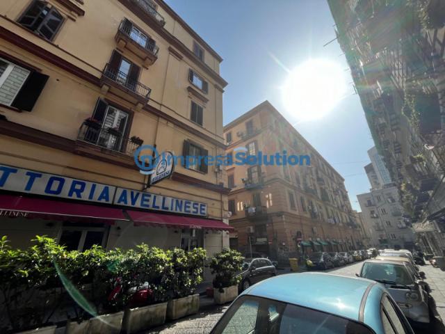 Locale commerciale/Negozio in Vendita a Napoli
