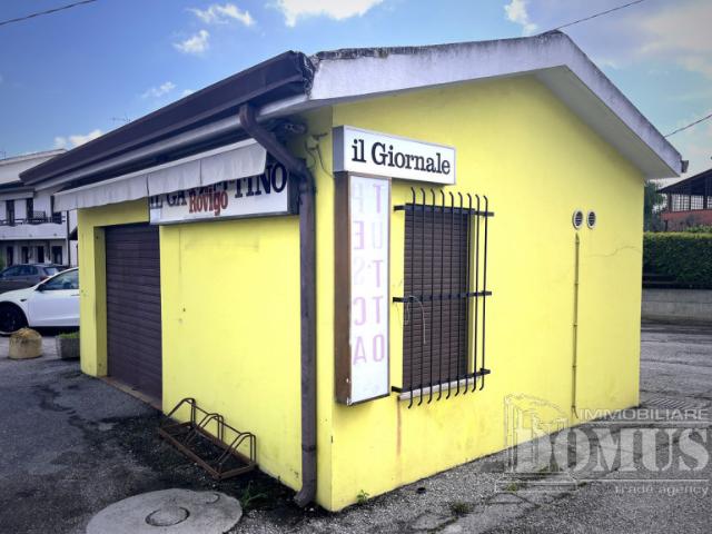 Locale commerciale/Negozio in Vendita a Rovigo