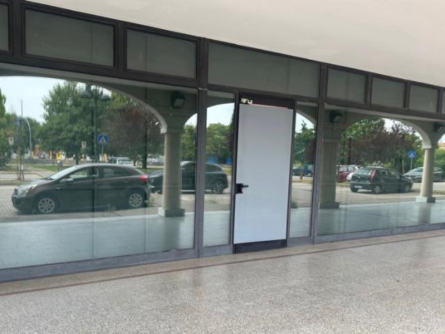 Locale commerciale/Negozio in Vendita a Selvazzano Dentro