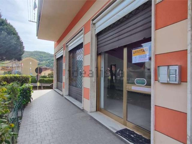 Locale in affitto di 43 m² in Via Montanaro Disma