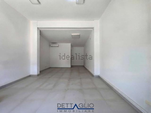 Locale in affitto di 43 m²