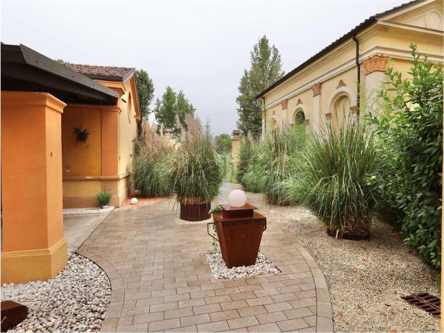 Locale in affitto di 400 m²