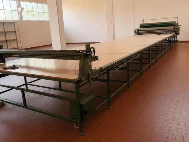 Locale in affitto di 400 m² in Via Villa Santa Maria, 114