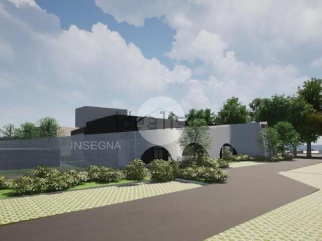Locale in affitto di 400 m² in Viale Europa