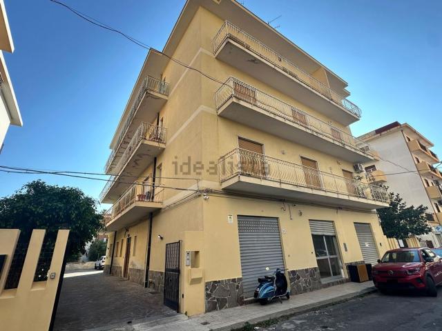 Locale in affitto di 40 m² in Via Tenente A. Genovese, 23
