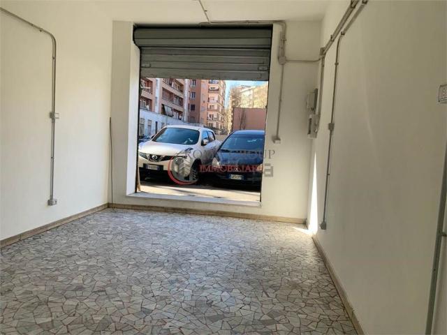Locale in affitto di 40 m² in Via Val Chisone, 22