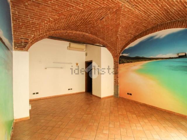 Locale in affitto di 40 m² in Via Andrea Previtali, 1