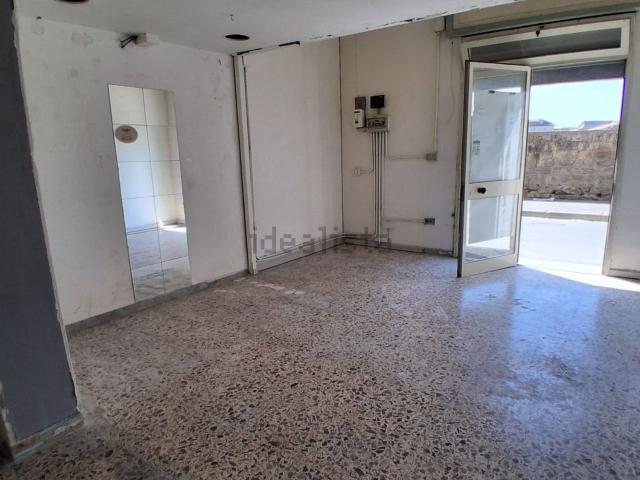 Locale in affitto di 40 m² in Via APPIA, 6