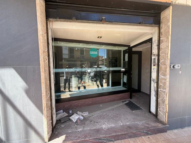 Locale in affitto di 40 m² in Via Carlo Casini