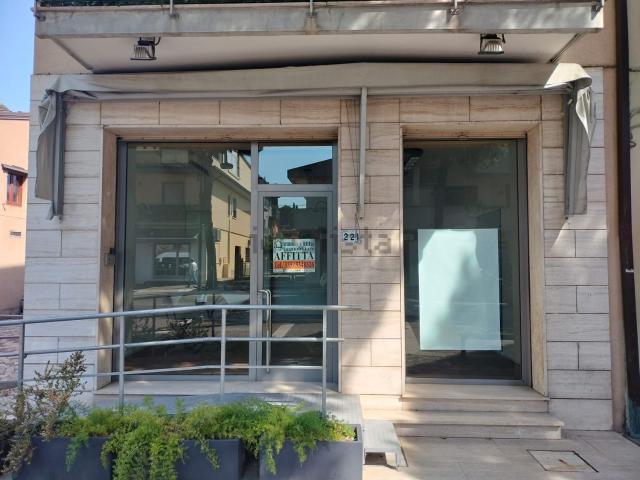 Locale in affitto di 40 m² in Via Casale, 221