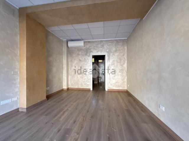 Locale in affitto di 40 m² in Via Cervese, 383