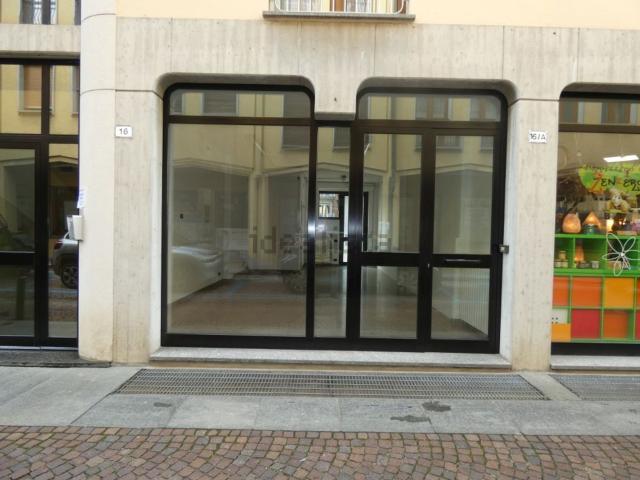 Locale in affitto di 40 m² in Via Cuneo
