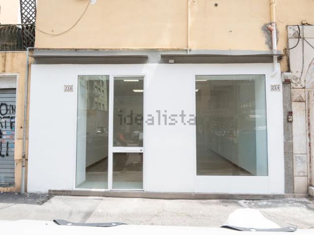 Locale in affitto di 40 m² in Via dei Castani, 214