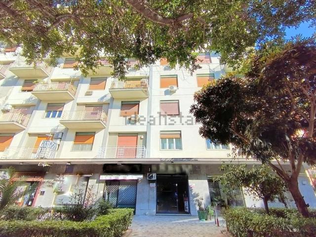 Locale in affitto di 40 m² in Via dell&apos Artigliere, 5