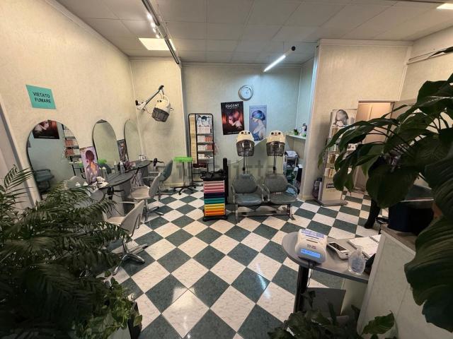 Locale in affitto di 40 m² in Via Francesco Crispi