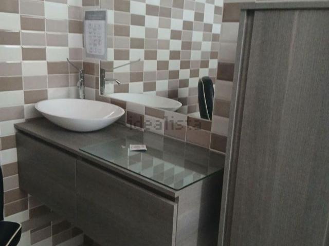 Locale in affitto di 40 m² in Via Francesca Vergine dei Pini