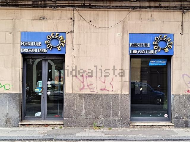 Locale in affitto di 40 m² in Via Monserrato, 106