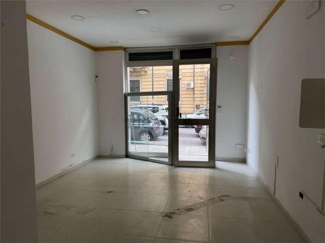 Locale in affitto di 40 m² in Via N. Morello, 30