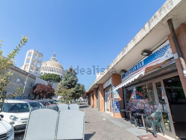 Locale in affitto di 40 m² in Via Pietro Bonfante