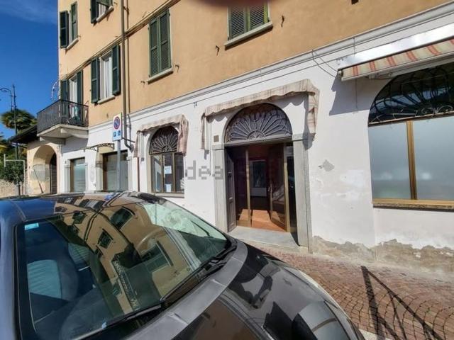 Locale in affitto di 40 m² in Via R. Massara, 8
