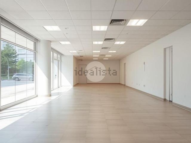 Locale in affitto di 40 m² in Via Solferino, 1