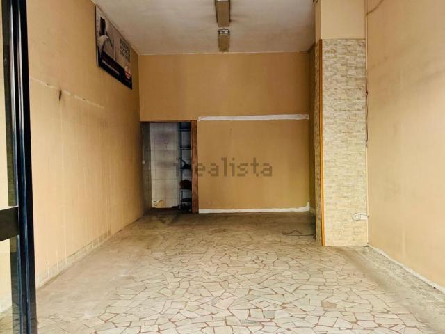 Locale in affitto di 40 m² in Viale Guglielmo Marconi, 174